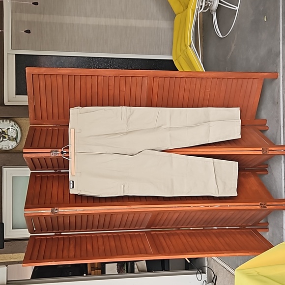 Lee Other - NWT- Lee Brand Men's Extreme Comfort Cargo pants. Size 40x32.